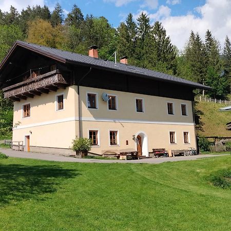Koestlhof, Familie Hassler Bed & Breakfast Обердраубург Екстериор снимка