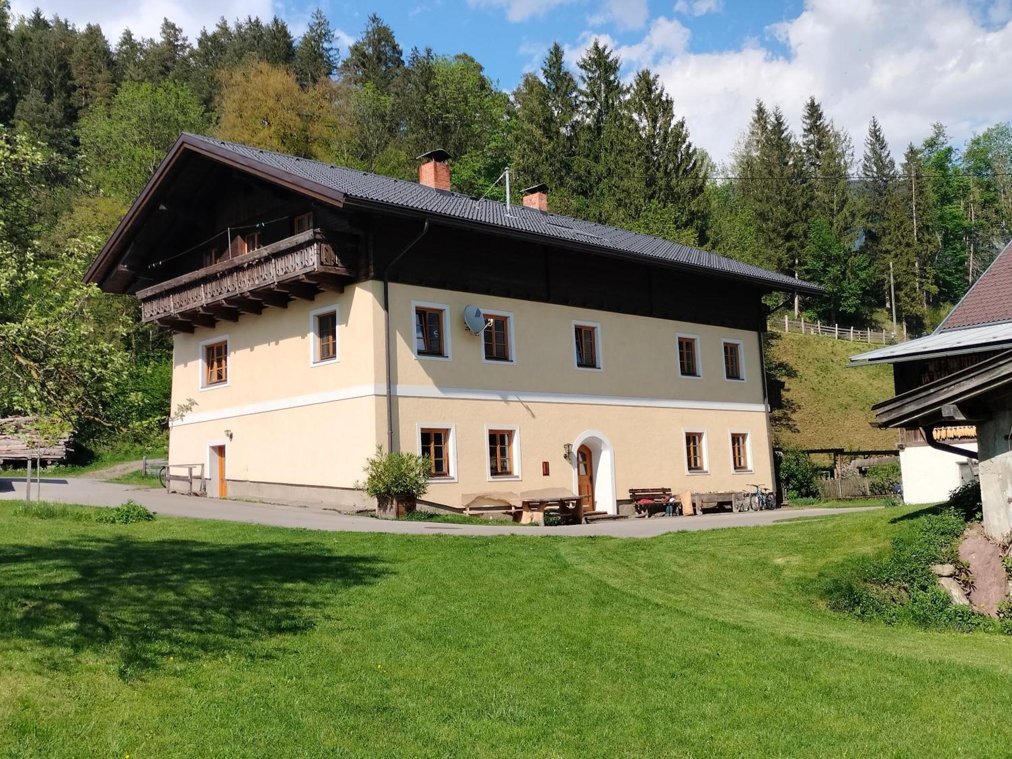 Koestlhof, Familie Hassler Bed & Breakfast Обердраубург Екстериор снимка